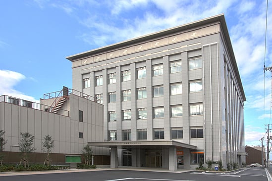 鳥取産業会館・鳥取商工会議所ビル.
